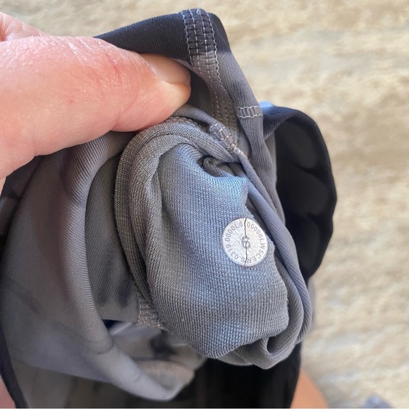 lululemon Wunder Under High rise Vert Shabori Tie Dye Tights Leggings Yoga: 6 - Picture 10 of 10